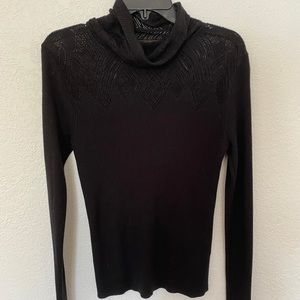 Black Cutout Turtle Neck Long Sleeve🖤